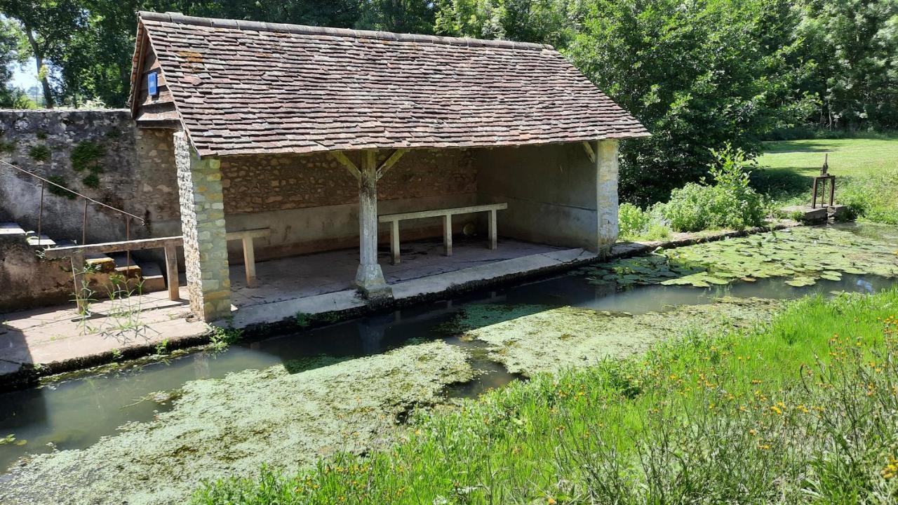 Hotel La Menagerie Maigne Exteriér fotografie
